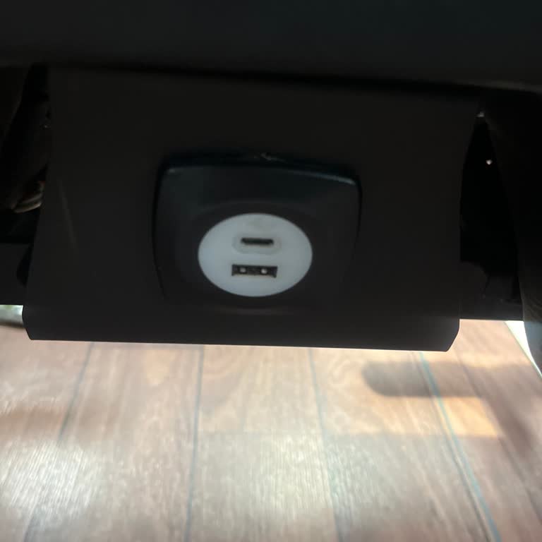 Şarj Sistemi Çalışmıyor, Personel Kaba Ve Bağırıyor