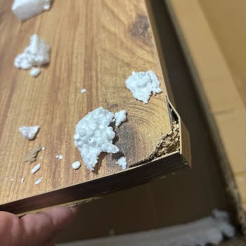 Kırık Masanın İadesi Haftalarca Gecikti, Müşteri Hizmetleri Çözüm Sunmadı