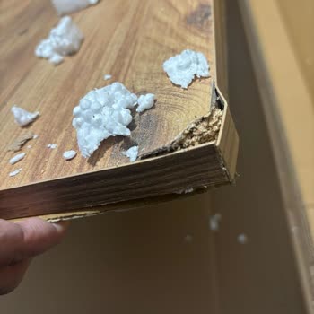 Kırık Masanın İadesi Haftalarca Gecikti, Müşteri Hizmetleri Çözüm Sunmadı