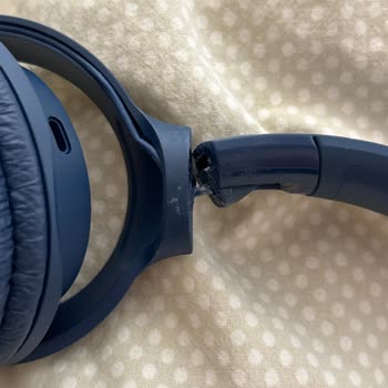 JBL Kulaklıkta Menteşe Kırıldı, Garanti Ve Satıcı Destek Vermiyor