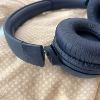 JBL Kulaklıkta Menteşe Kırıldı, Garanti Ve Satıcı Destek Vermiyor