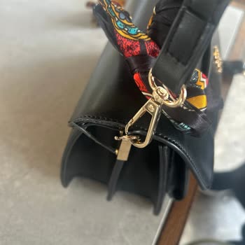 Derimod Çanta Deformasyonu ve Mağaza Personelinin İlgisiz Tutumu