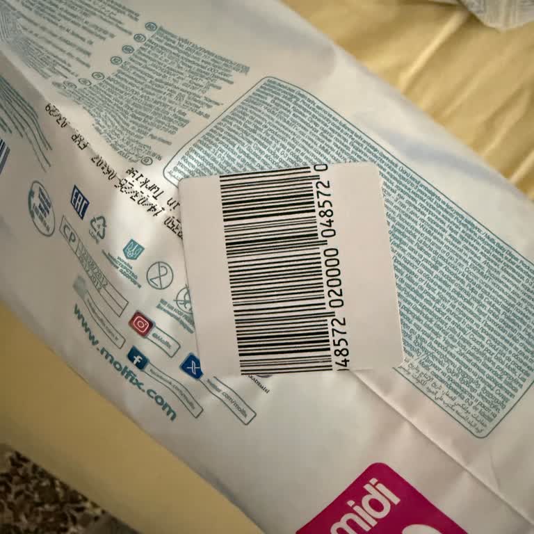 Molfix Smart Fit Bebek Bezinde Sızdırma Sorunu Ve Değişim Zorluğu