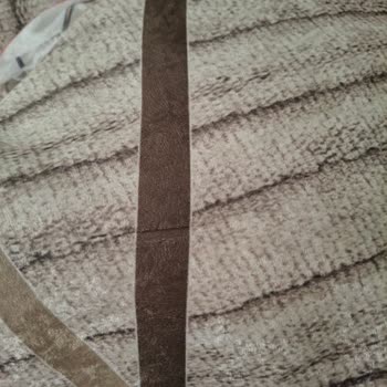 Gold Detaylı Halı Örtüsü Siparişim Yanlış Renk Ve Desenle Geldi