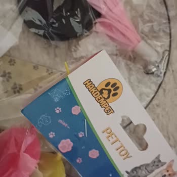 Yanlış Ve Kalitesiz Ürünler, Lazer Oyuncağın Gönderilmemesi Ve Canlı Destekte Çözüm Bulamama