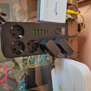 Üçlü Priz İstendi, Kendim Kurduğumda TV Ve Bilgisayarım Hasar Gördü