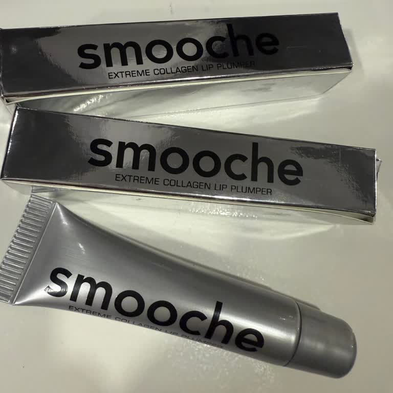 Labial Smooche no coincide con imágenes y causa molestias, pido reembolso