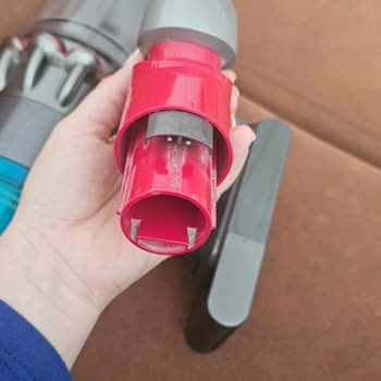 30 Bin TL'lik Dyson Süpürge Parça Arızaları Ve Garanti Politikası Değişikliği