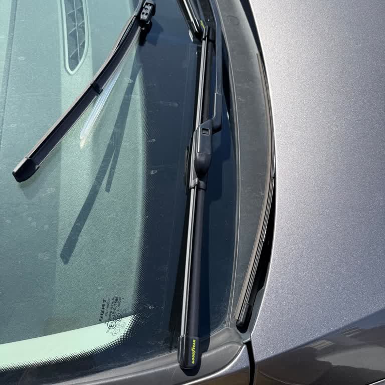 Yanlış Boyutta Gelen Ön Silecek Ve Geciken Kargo Mağduriyeti