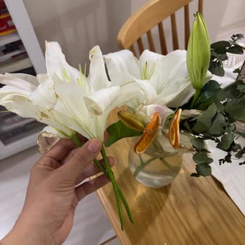 Kısa Kesilmiş Lilyumlar Çabuk Soldu Ve Müşteri Hizmetinden Cevap Alınamadı, İade Talebi