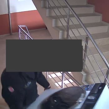 Çamaşır Makinesi Hasarlı, Dört Kez Değişim Ve Sürekli Zaman Kaybı