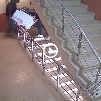 Çamaşır Makinesi Hasarlı, Dört Kez Değişim Ve Sürekli Zaman Kaybı