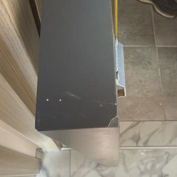 Teslimat Gecikmesi, Yanlış Ürün Ve Ayıplı Dolapta Mağaza Sorumluluk Reddi