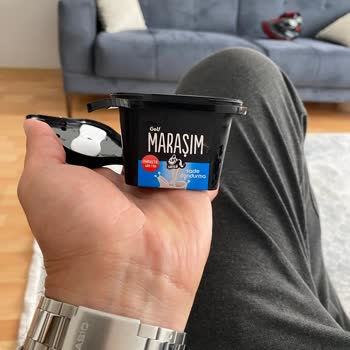 Golf Dondurma Yabancı Bir Madde, Kıl Benzeri Bir Nesne Çıkmıştır