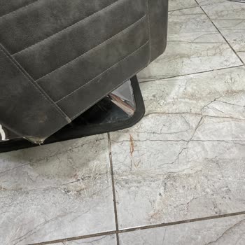 Koltukların Deri Çözülmesi Ve Söz Verilen Çözümün Gerçekleşmemesi