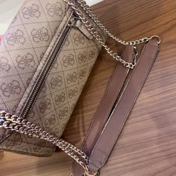 Guess Çantasındaki Ayıplı Durum Ve Garanti Reddi