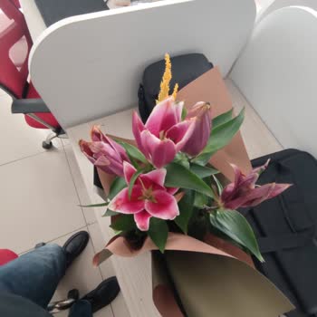 Solmuş Çiçek Ve Özensiz Not Yerleştirme Nedeniyle İade Talebi