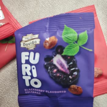 Yanıltıcı Ambalajda Böğürtlen Ve Çilek Görselleriyle Satılan Kuru Üzüm