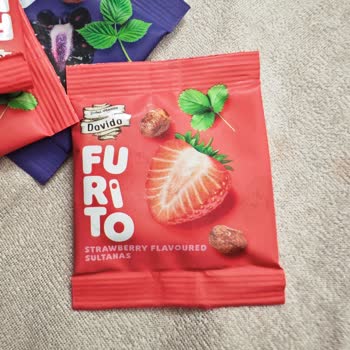 Yanıltıcı Ambalajda Böğürtlen Ve Çilek Görselleriyle Satılan Kuru Üzüm