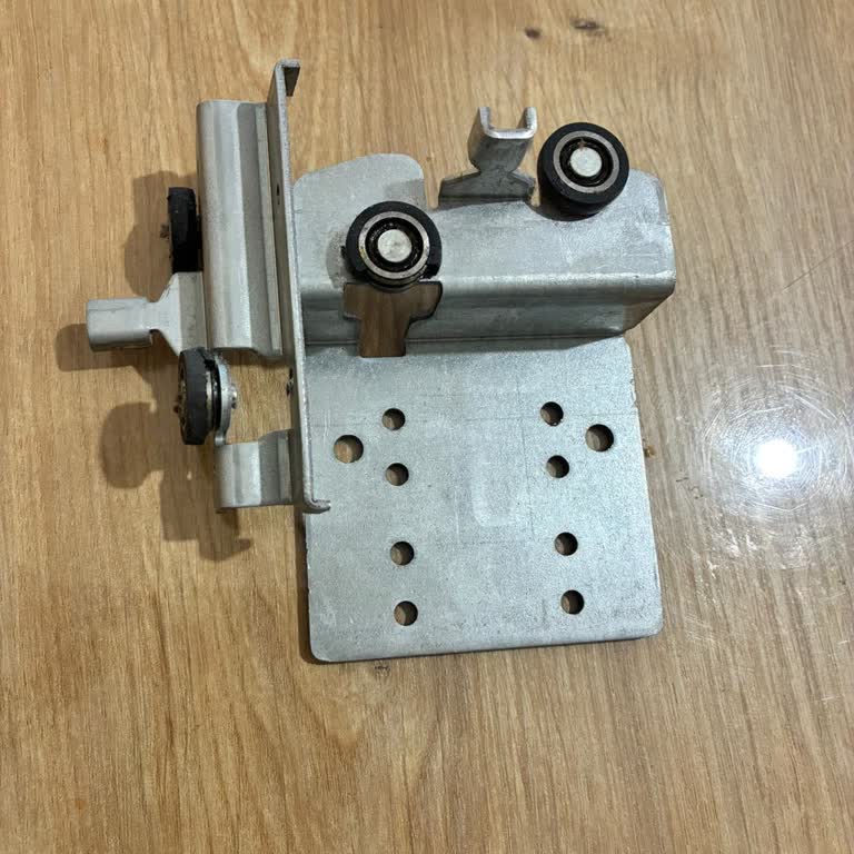 Sürgü Kanal Mekanizması Arızalı Parçalarının Kargolanması İsteği