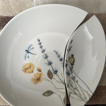 English Home'dan Kırık Yemek Takımı Teslimatı Ve İade Sürecinde Cevapsızlık