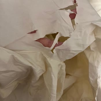 Manuka Pantolon Ve Bluzda Kesik Kesik Yırtılma Ve İade Reddi