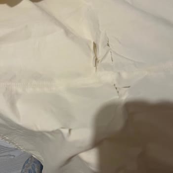 Manuka Pantolon Ve Bluzda Kesik Kesik Yırtılma Ve İade Reddi