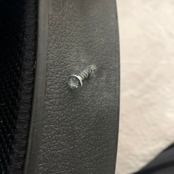 Hasarlı Ofis Sandalyesi Ve İade Sürecindeki Bilgi Eksikliği Nedeniyle Mağduriyet