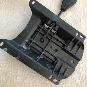 Hasarlı Ofis Sandalyesi Ve İade Sürecindeki Bilgi Eksikliği Nedeniyle Mağduriyet