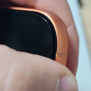 Yeni İPhone 17 Pro Max Casi Açıldı Ve Garanti Kapsamı Dışında