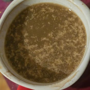 Nescafé Dos en Uno de Nestlé con grumos y mala disolución, pido reembolso