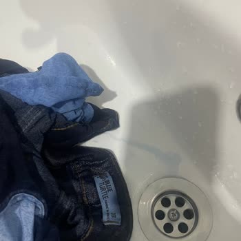 Solmaz Pantolon Renk Aksıyor Ve Çözüm Sunulmuyor