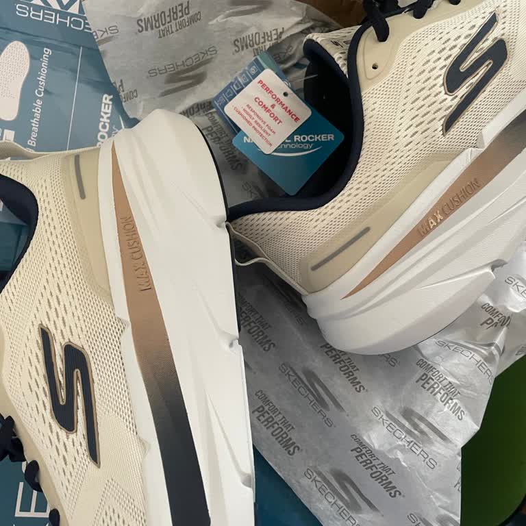 Defolu Skechers Ayakkabısının Kargo İadesi Ve Ücret İadesi Talebi