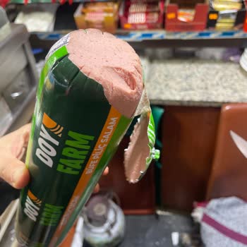 Tuzla A101 Mağazasında Bozuk Salamlar Ve Çözüm Talebi