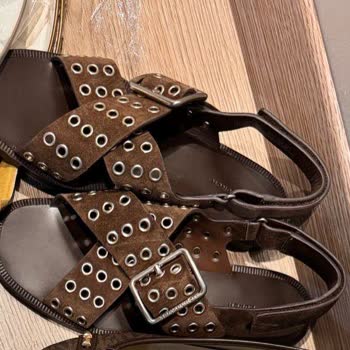 Hepsijet Tek Paket Açıldı Ve Ürünler Eksik Teslim Edildi