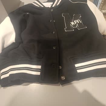 Mavi Cekette Düğme Kopması, Renk Solması Ve İç Tüylenme Problemleri