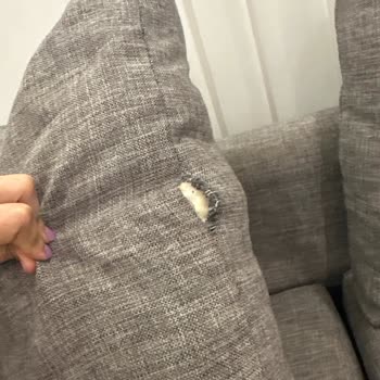 Garanti Kapsamında Dikiş Sorunu Yaşayan IKEA Friheten Köşe Koltuğuna Değişim Talebi