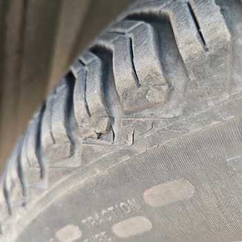 Michelin Climate 2 Lastiklerde 10 Bin Kilometrede Çatlamalar Ve Kesikler, Güvenlik Endişesi