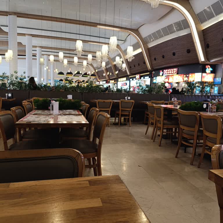 HD İskender Mall Of İstanbul Şubesinde Uzun Bekleme Ve Saygısız Personel Davranışı