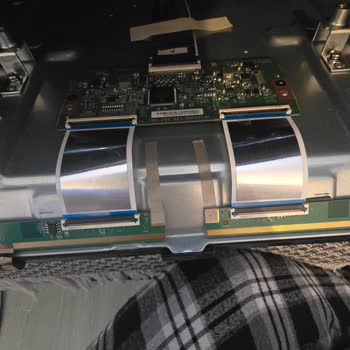 Philips TV Üç Yılda Panel Arızası ve Garanti Dışı Servis Ücreti