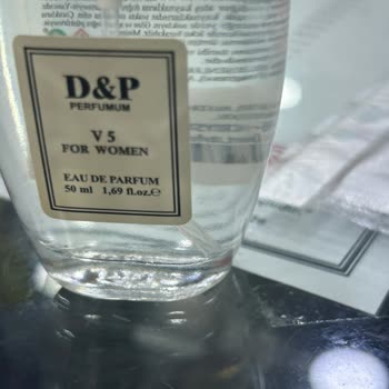 Kokusuz Defolu Parfüm Ve Mağazanın Belgesiz Değişim Reddi
