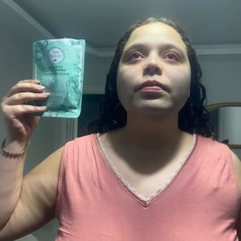 Bee Beauty Maske Cildimi Yeşile Çevirdi: Şok Edici Tahriş Ve Renk Değişikliği