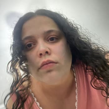 Bee Beauty Maske Cildimi Yeşile Çevirdi: Şok Edici Tahriş Ve Renk Değişikliği