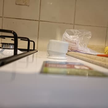 Ayıplı Simfer Set Üstü Ocak Ve Servis Sürecindeki Haksız Ücret Talebi