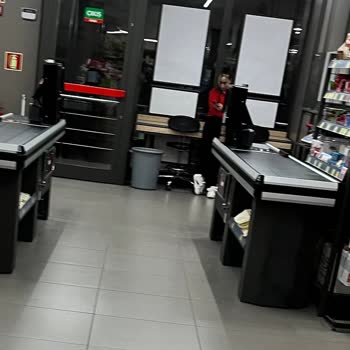 BİM mağazasında çalışan personelin davranışlarıyla ilgili şikayet