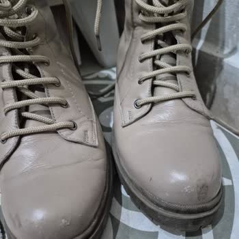 Enzo Botumun Ön Derisi Birkaç Kullanımda Soyuldu, Değişim Talep Ediyorum