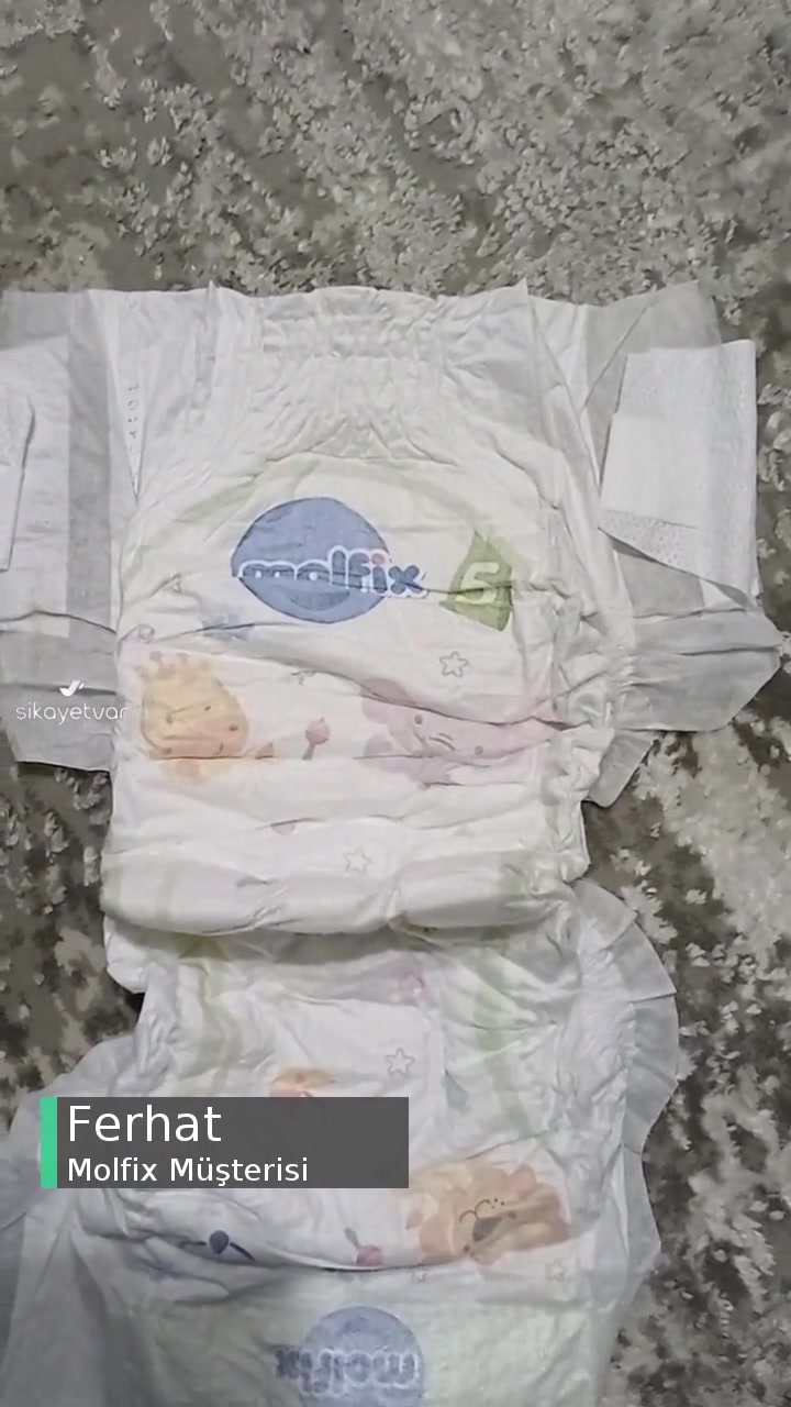 Molfix Bezde Kahverengi Leke! videonun kapak resmi