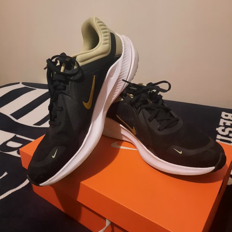 İlgisiz Mağaza Tutumu Ve Ayıplı Nike Ayakkabı Değişim Talebi