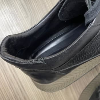 Ayakkabının Bilek Kısmı Deforme Ve İnceleme Fotoğraf Üzerinden Reddedildi