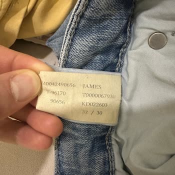 Mavi Mağazasından Aldığım Pantolon Yıkamadan Sonra Defolu Çıktı, Uzaktan Değişim Talep Ediyorum